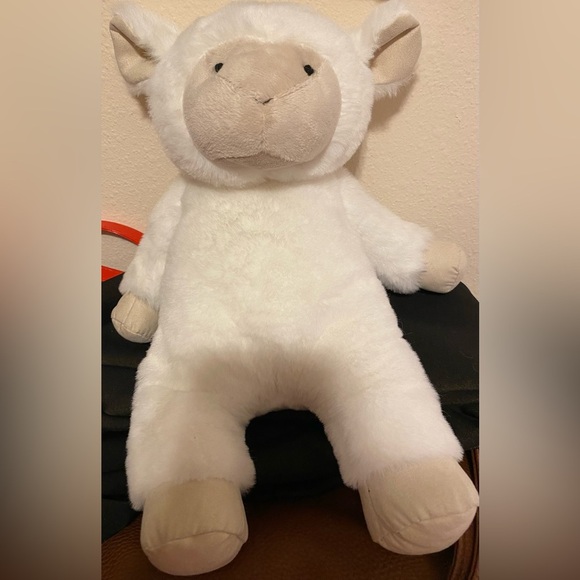 Pottery barn kids Adorable White Plush Sheep Toy New - Picture 1 of 1